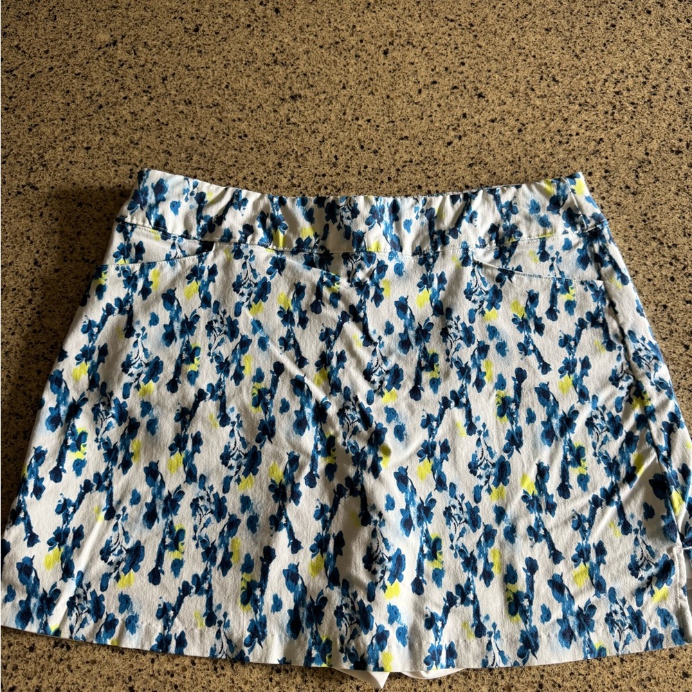 Lady Hogen Blue, Yellow, and Black Patterned Golf Skort